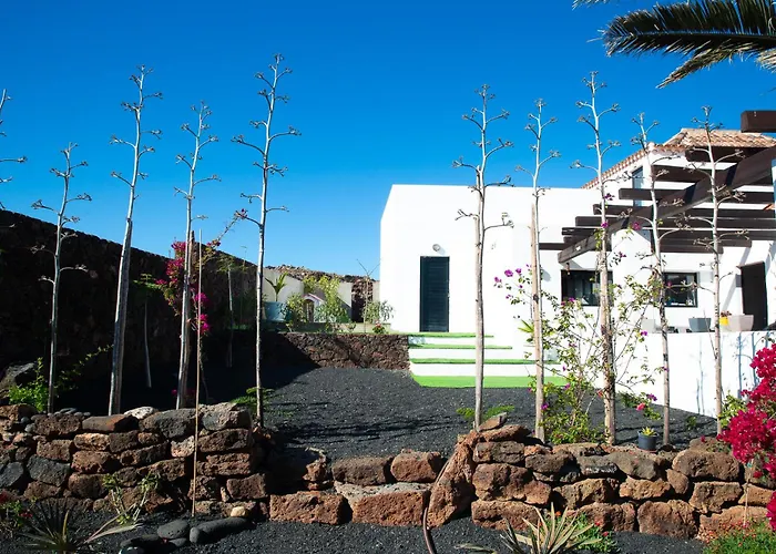 Castillo De * Villaverde